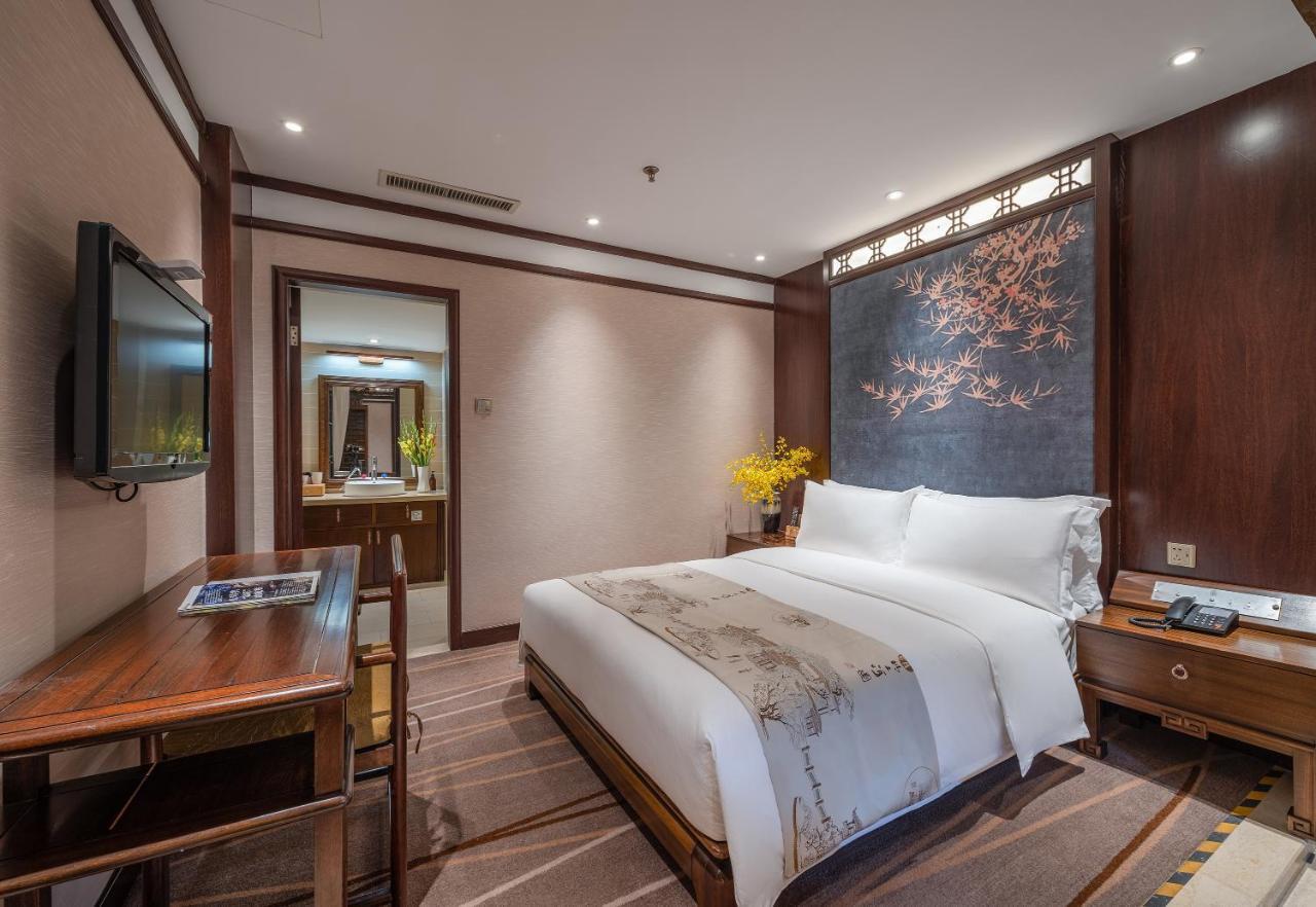 Doof Resort Hotel Lijiang  Bagian luar foto