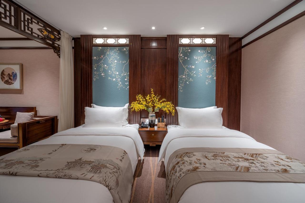 Doof Resort Hotel Lijiang  Bagian luar foto