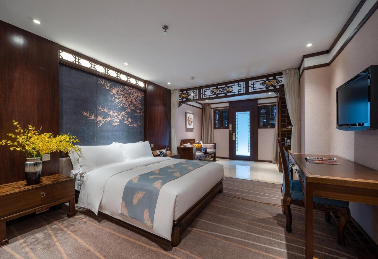 Doof Resort Hotel Lijiang  Bagian luar foto