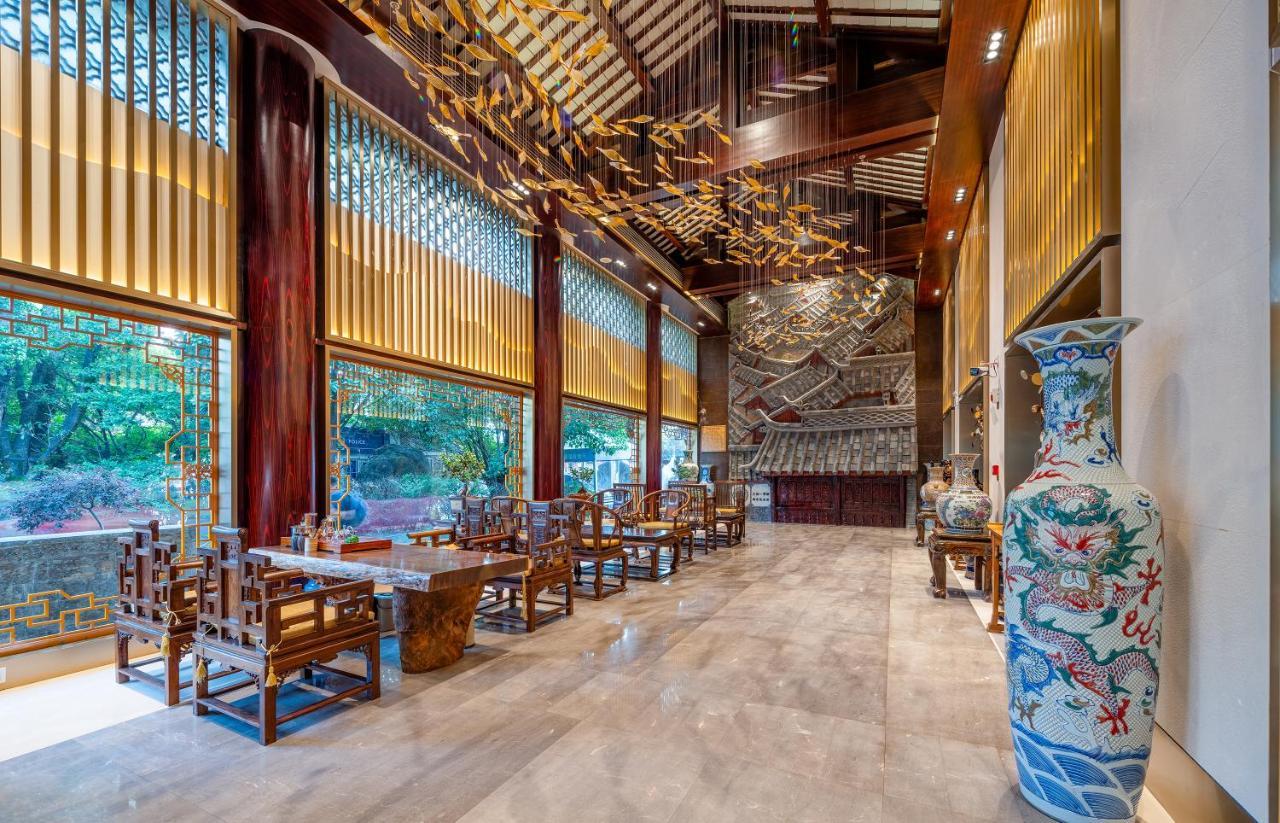 Doof Resort Hotel Lijiang  Bagian luar foto