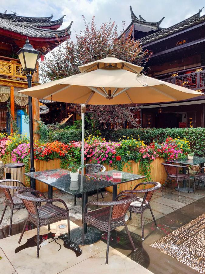 Doof Resort Hotel Lijiang  Bagian luar foto