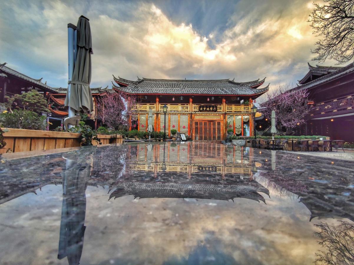 Doof Resort Hotel Lijiang  Bagian luar foto