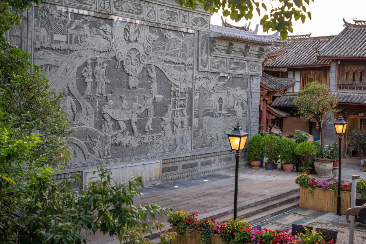 Doof Resort Hotel Lijiang  Bagian luar foto