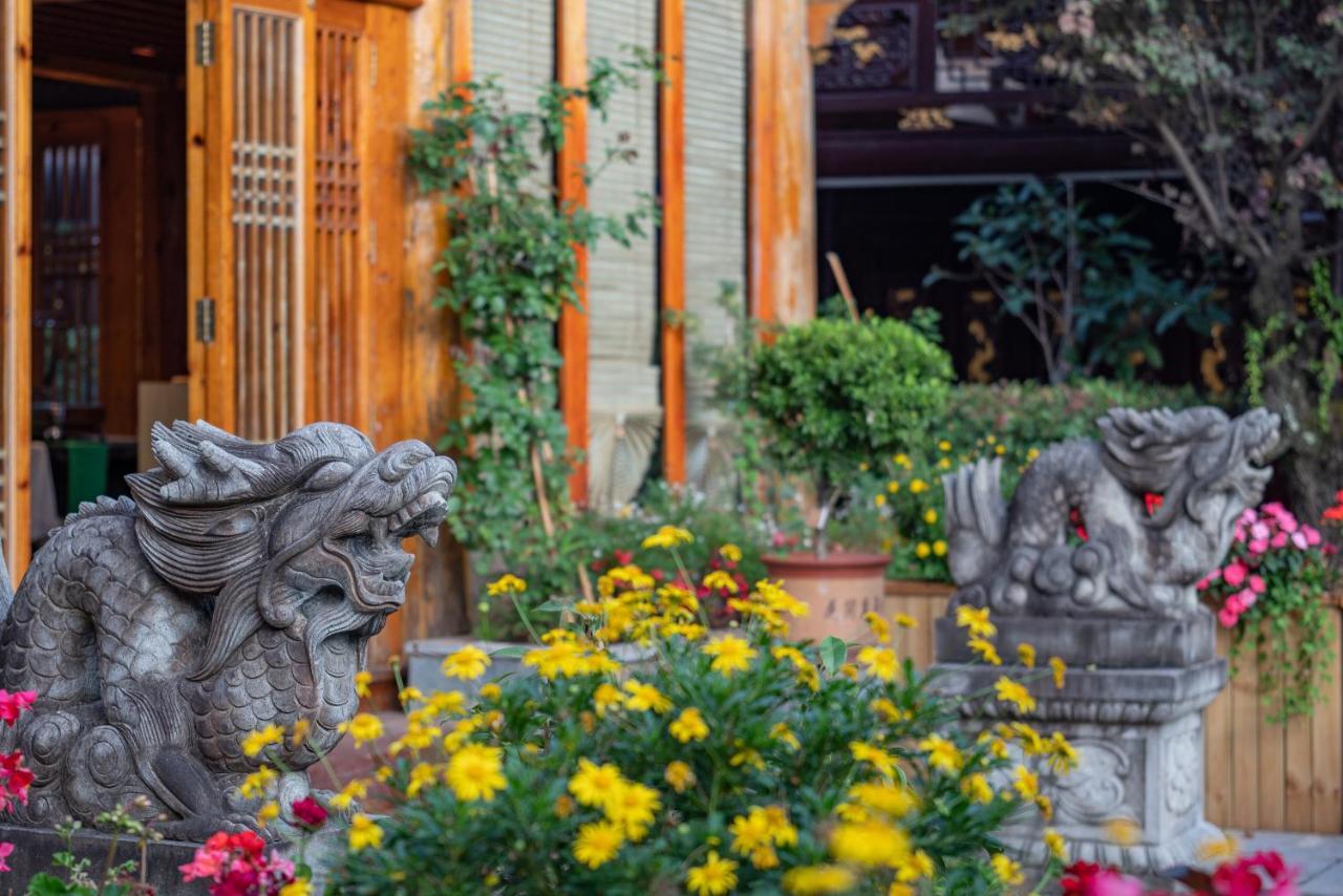 Doof Resort Hotel Lijiang  Bagian luar foto