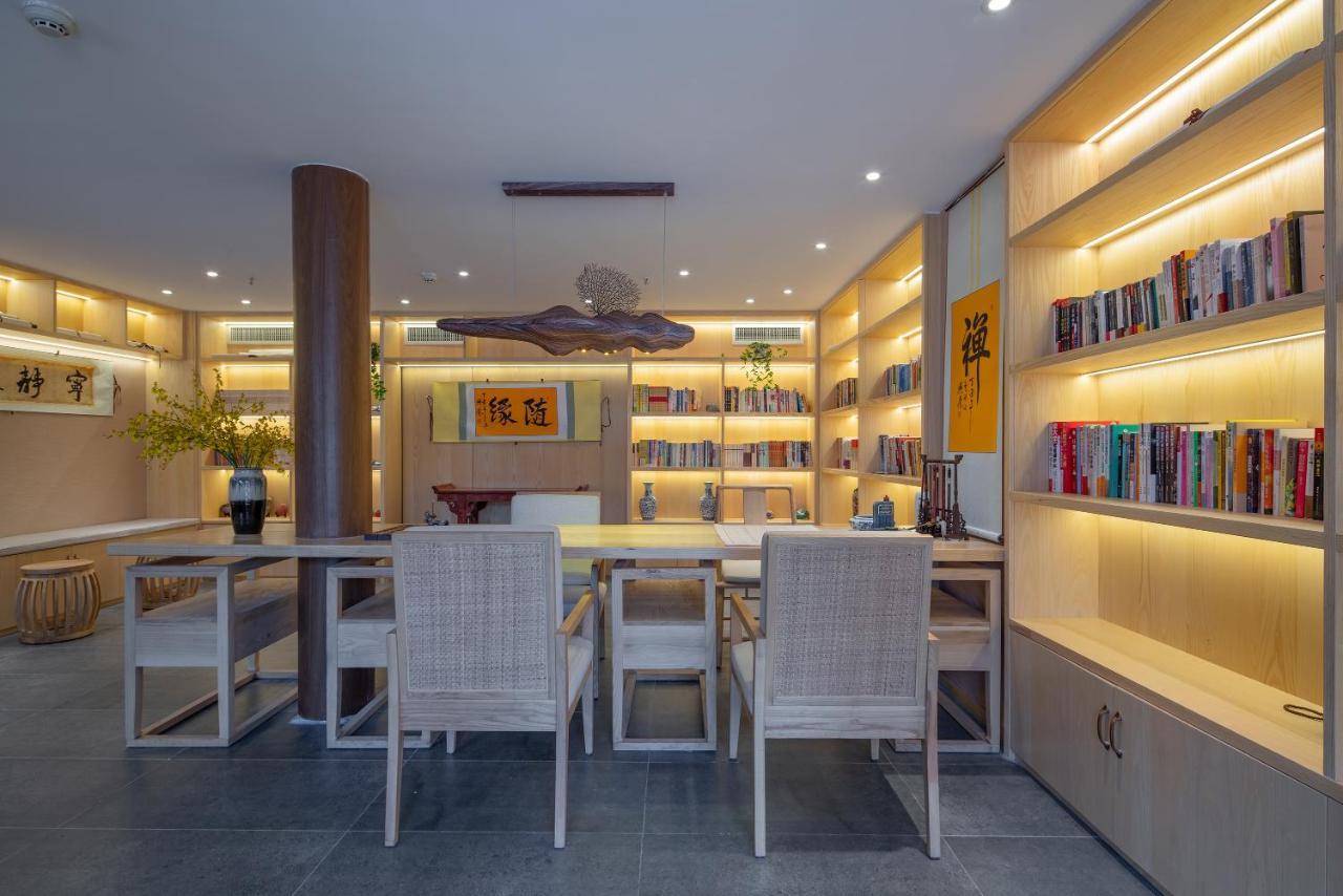 Doof Resort Hotel Lijiang  Bagian luar foto
